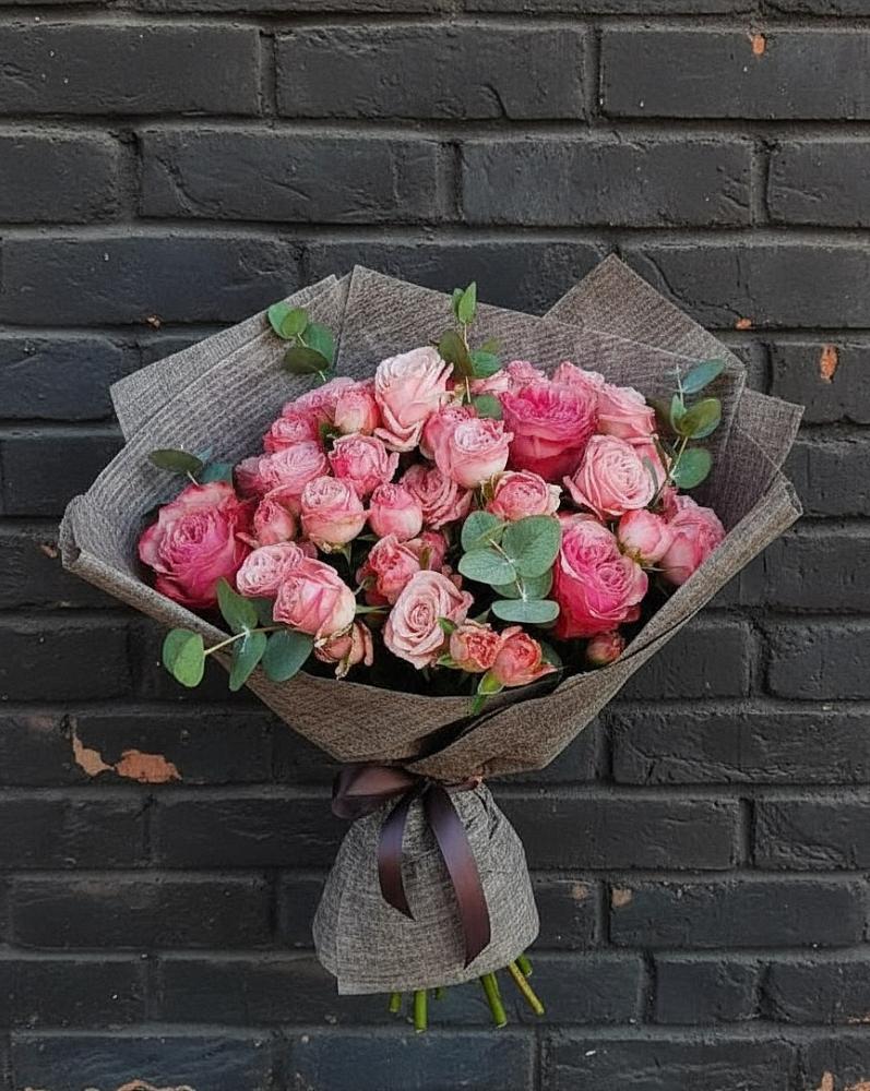 Букет цветов из: Розы в Невьянске