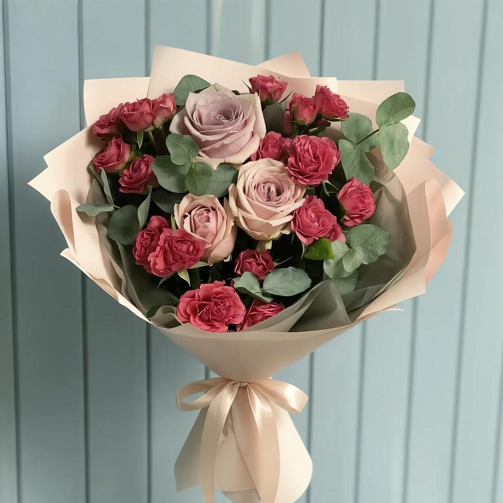 Букет цветов из: Гвоздики и Розы в Невьянске