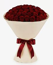 Букет 101 Бордовая роза Блэк Бакарра в Невьянске