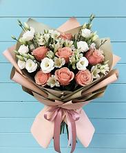 Букет цветов из:  Розы, Альстромерии и Лизиантусы #REPLACE_PRED# Невьянске