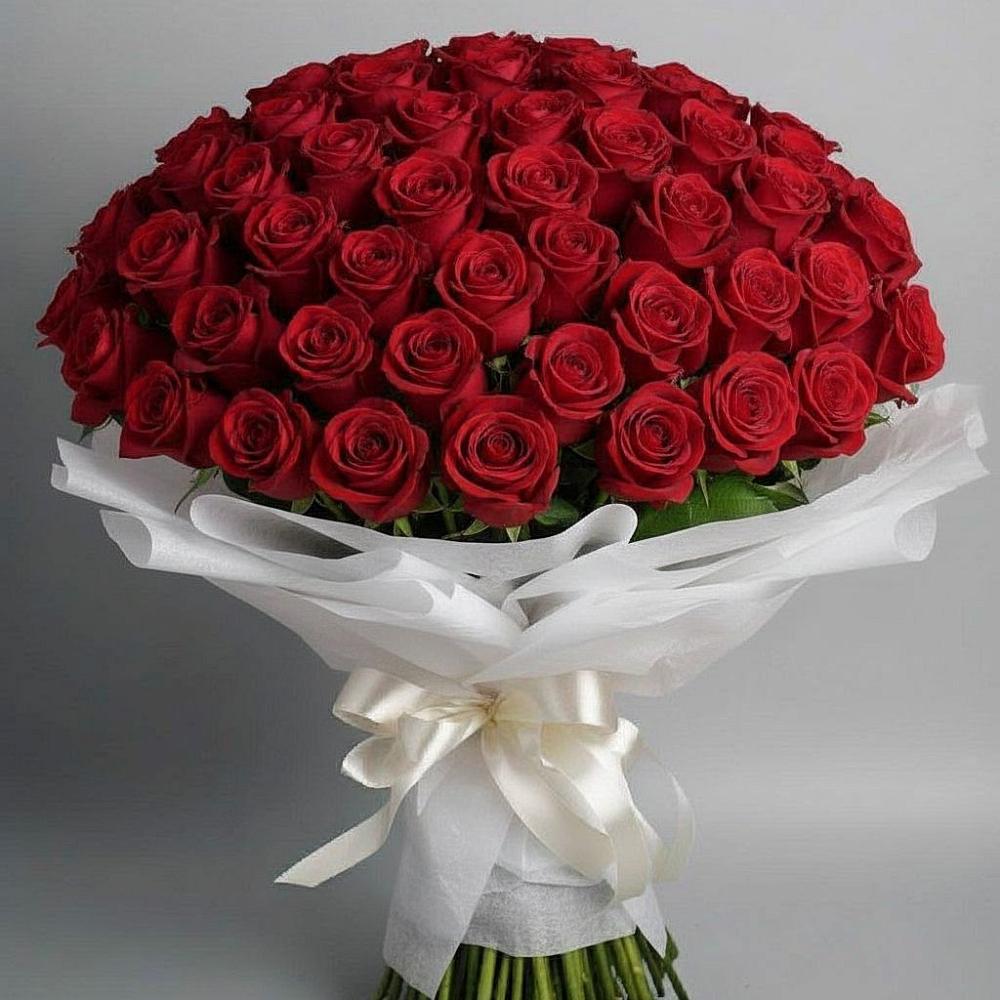 Букет 101 Красная роза Блэк Мэджик в Невьянске