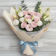 Букет цветов из:  Лизиантусы в Невьянске