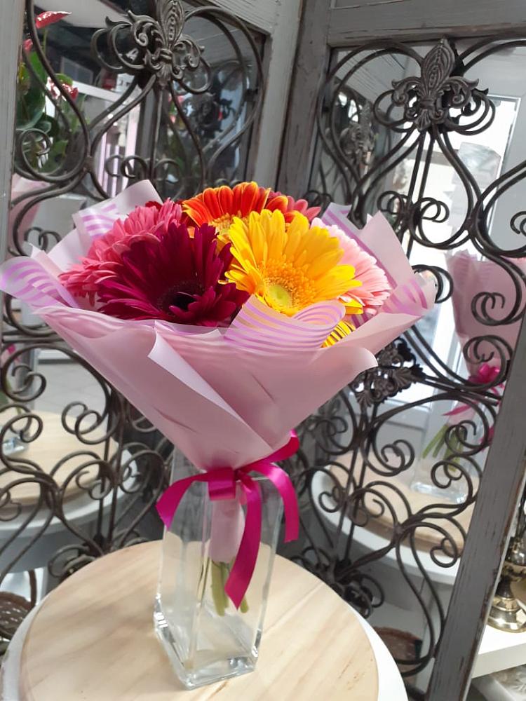 Букет цветов из: Герберы в Невьянске