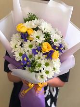 Букет цветов из:  Ирисы, Хризантемы и Розы #REPLACE_PRED# Невьянске