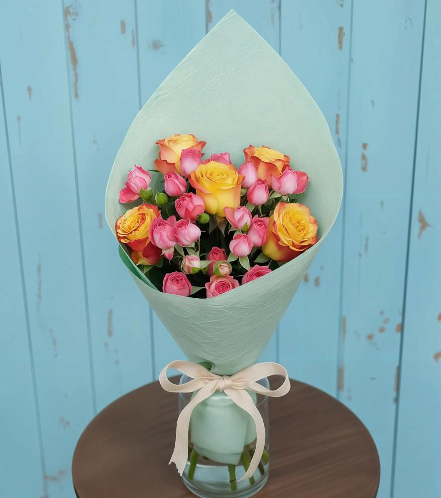 Букет цветов из: Розы в Невьянске