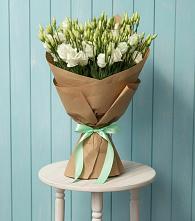 Букет цветов из:  Лизиантусы в Невьянске