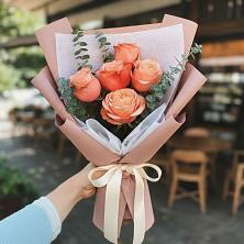 Букет цветов из:  Розы в Невьянске