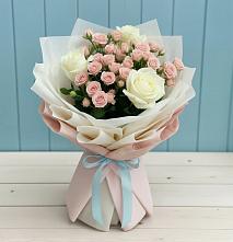 Букет цветов из:  Розы в Невьянске