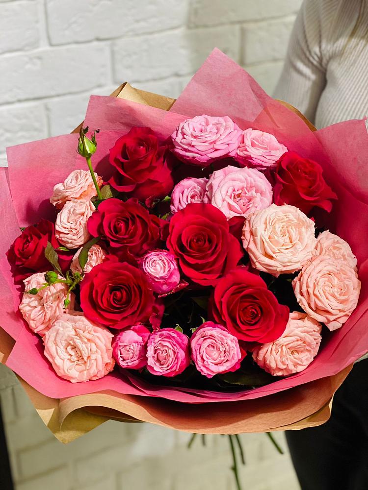 Букет цветов из: Розы в Невьянске