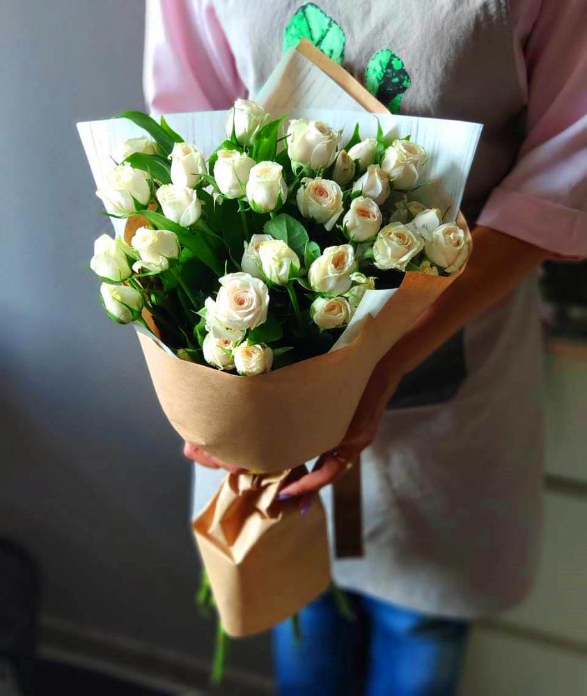 Букет цветов из: Розы в Невьянске