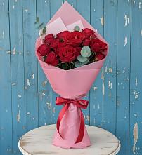Букет цветов из:  Розы в Невьянске