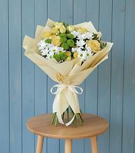 Букет цветов из:  Хризантемы и Розы в Невьянске