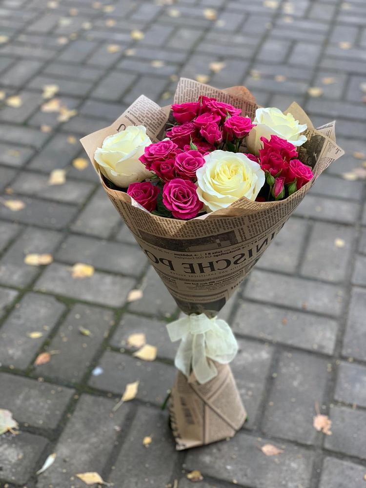 Букет цветов из: Розы в Невьянске