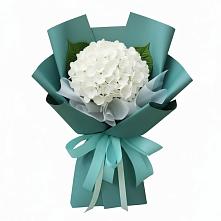 Букет цветов из:  Гортензия в Невьянске